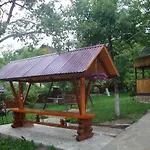 три серця чан баня Yaremche