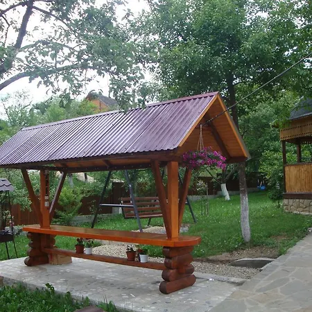 три серця чан баня Yaremche