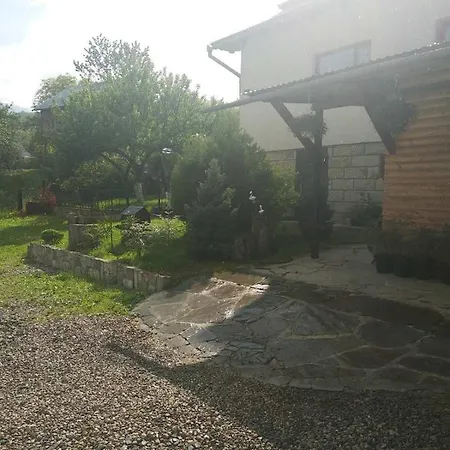 Guest house три серця чан баня 3*