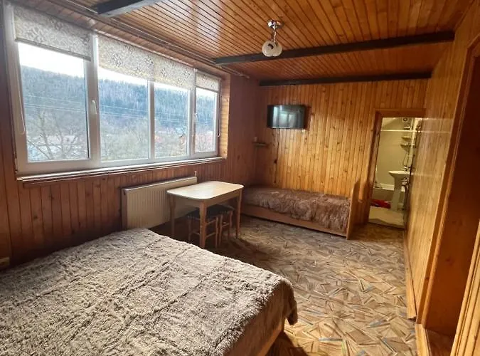 Maison d'hôtes три серця чан баня 3*