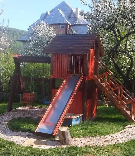 Maison d'hôtes три серця чан баня