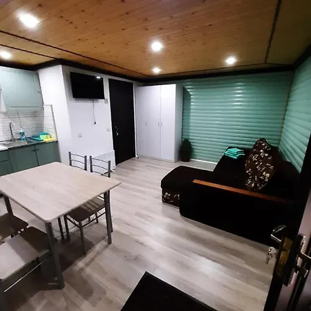 три серця чан баня