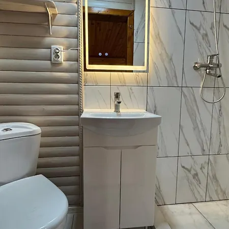 три серця чан баня Casa de hóspedes Yaremche